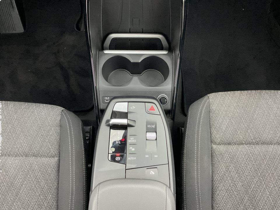 BMW 216