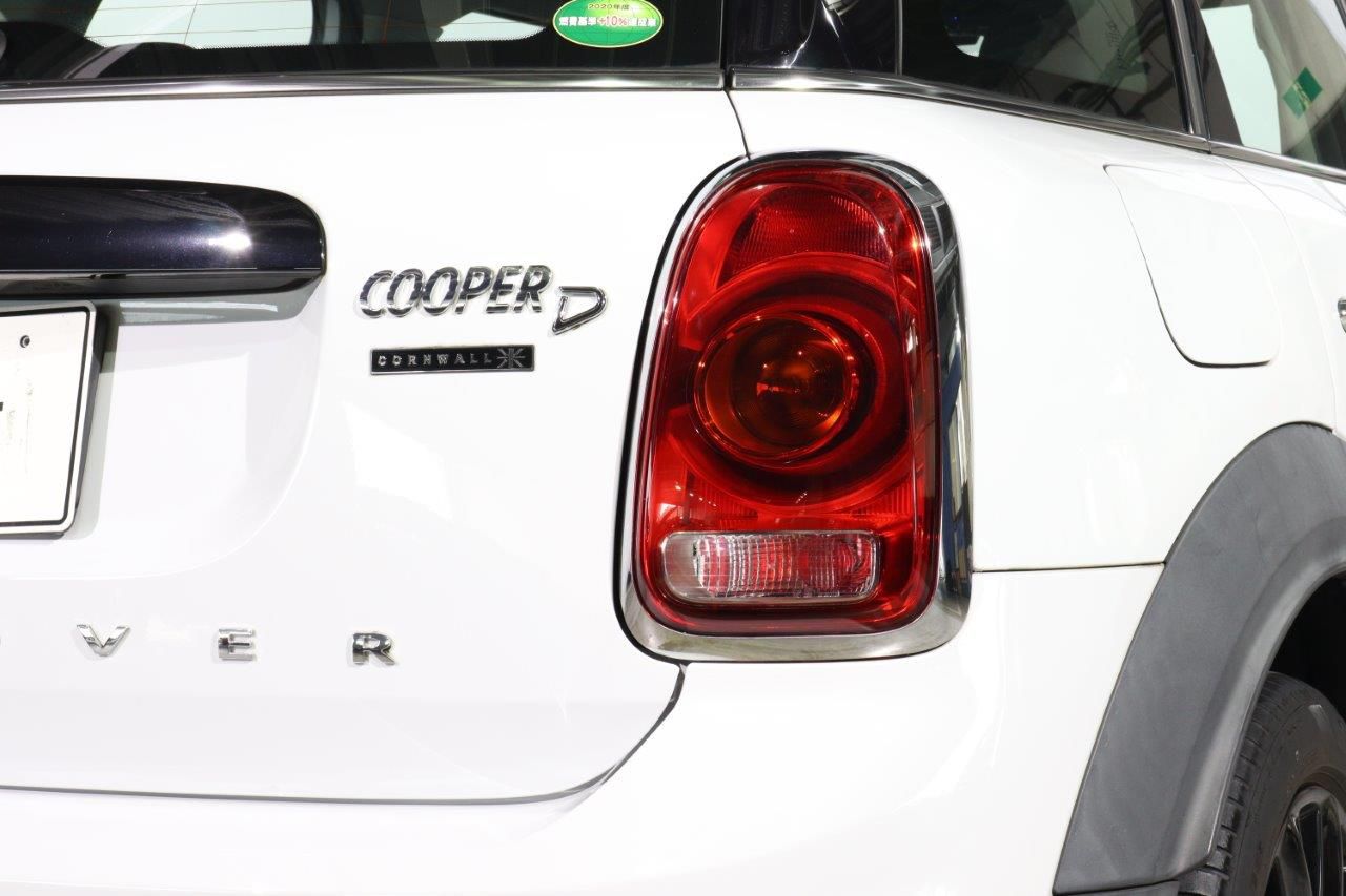 MINI CROSSOVER COOPER D