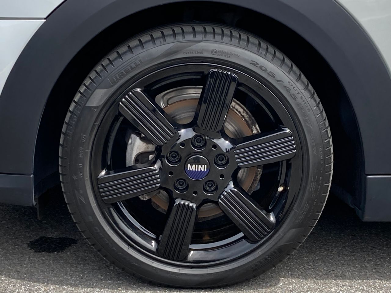MINI Cooper F56 RHD