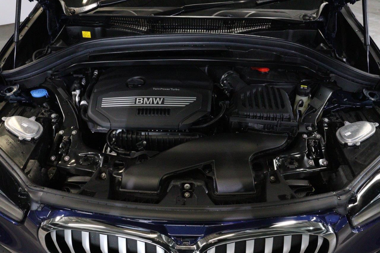 X1 sDrive18i RHD