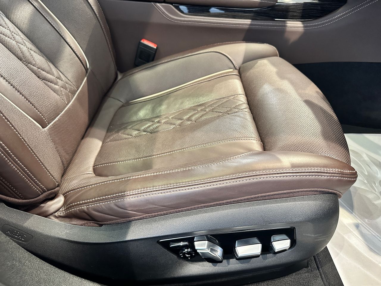 740D XDRIVE