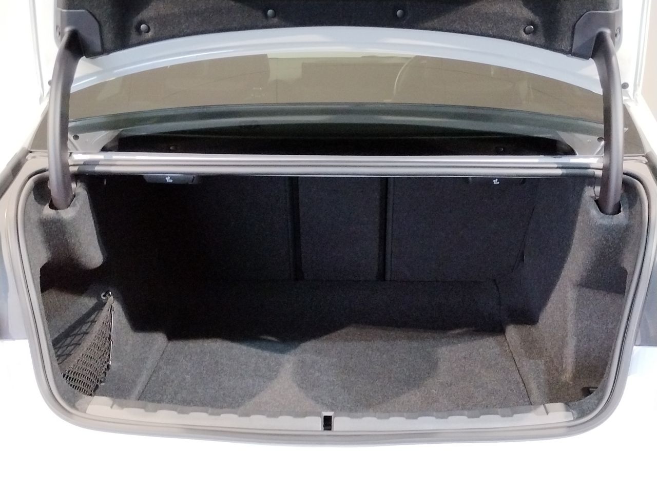 320d xDrive Berline RHD