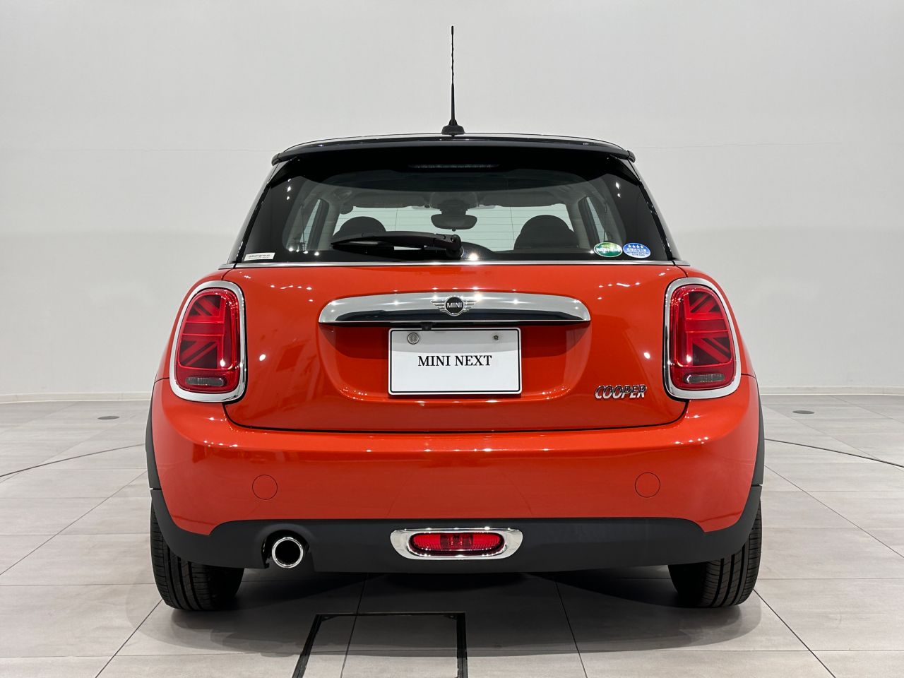 F56 MINI Cooper 3-Door Hatch LCI