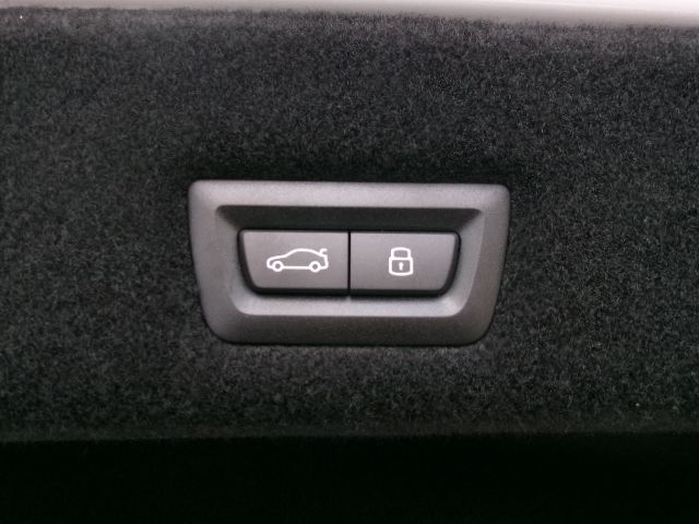 BMW i7 eDrive50 Sedan RHD