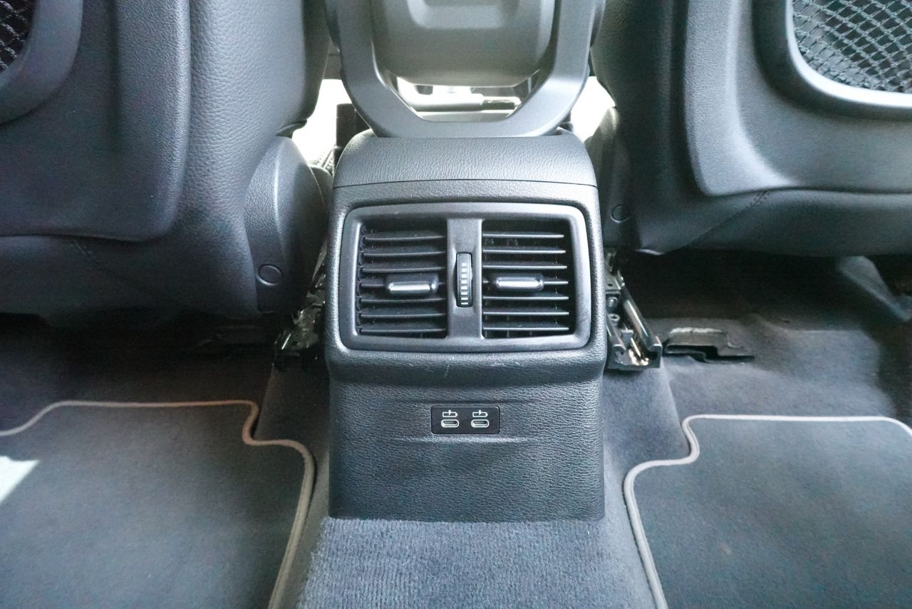 X1 sDrive18i RHD