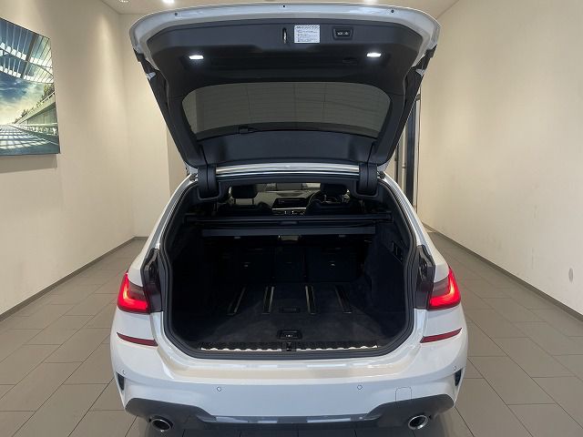G21 320i RHD