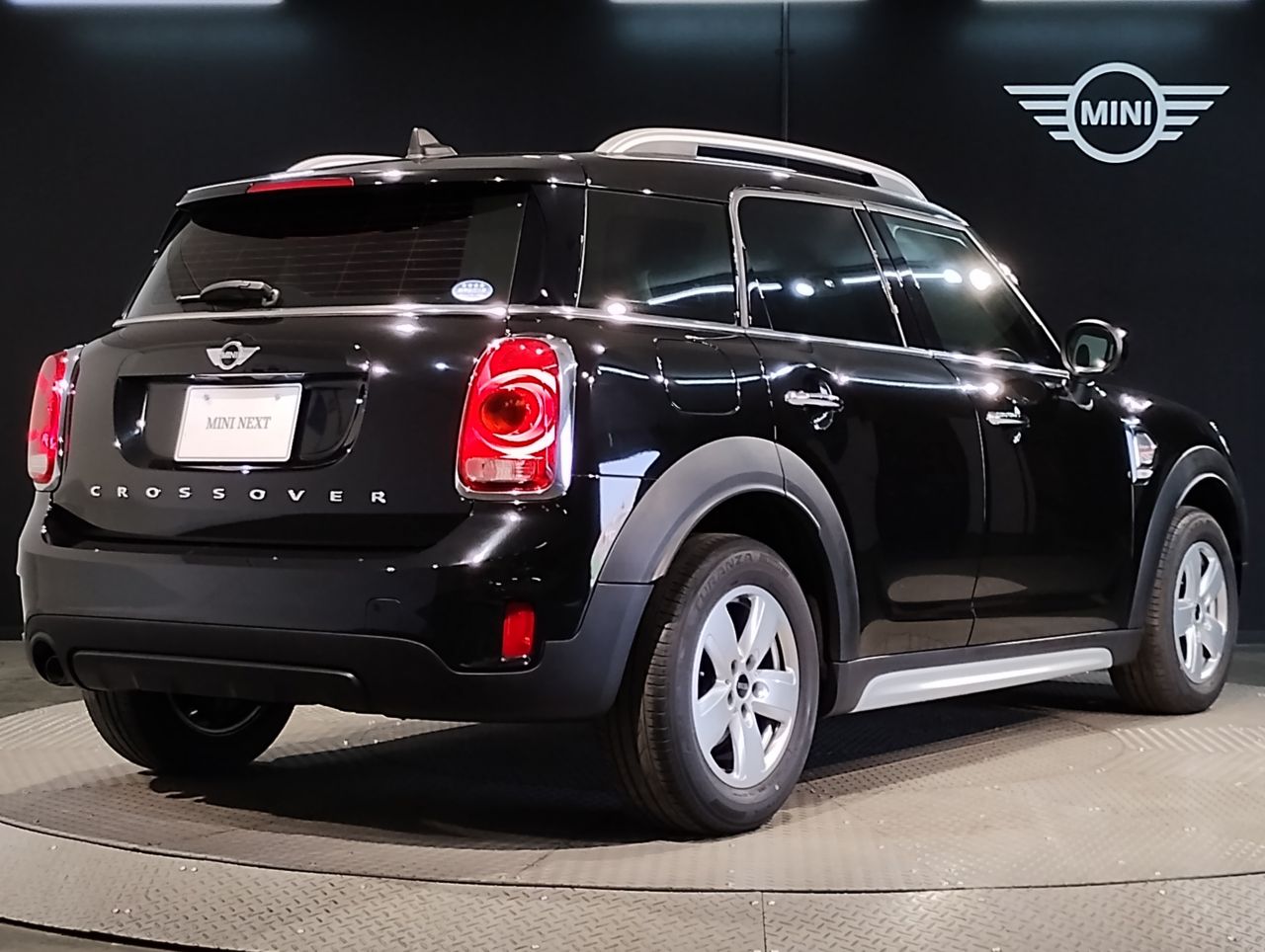 MINI CROSSOVER ONE