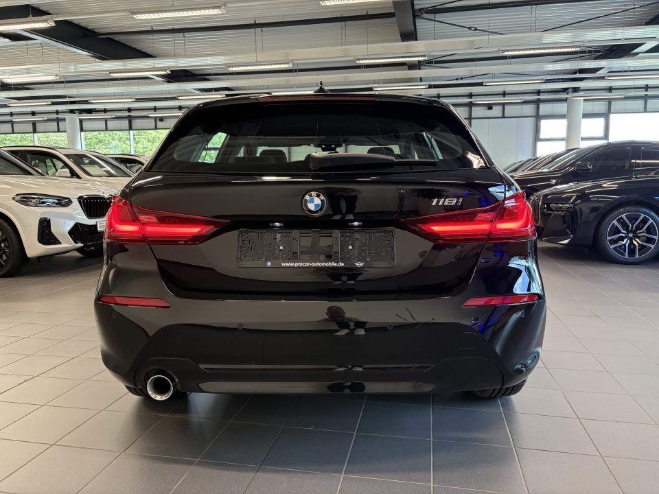 BMW 118