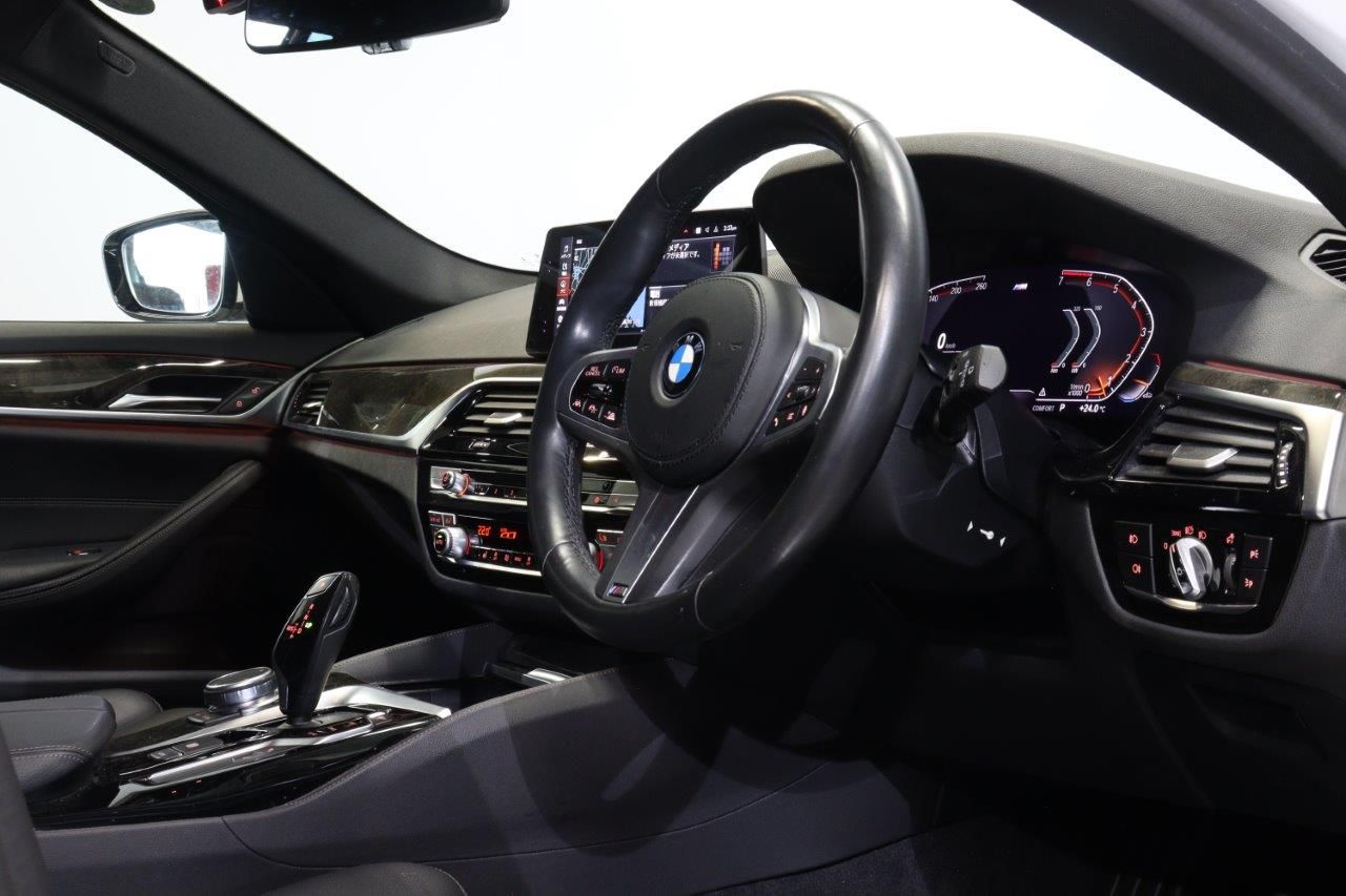 G31 520i SE Touring B48 2.0i TU