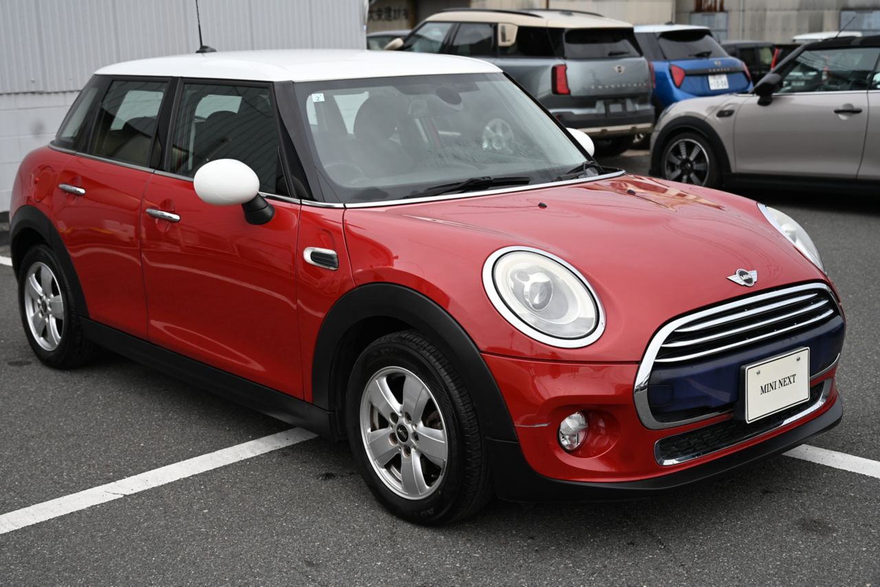 F55 COOPER