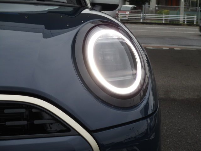 F66 MINI Cooper C 3Dr