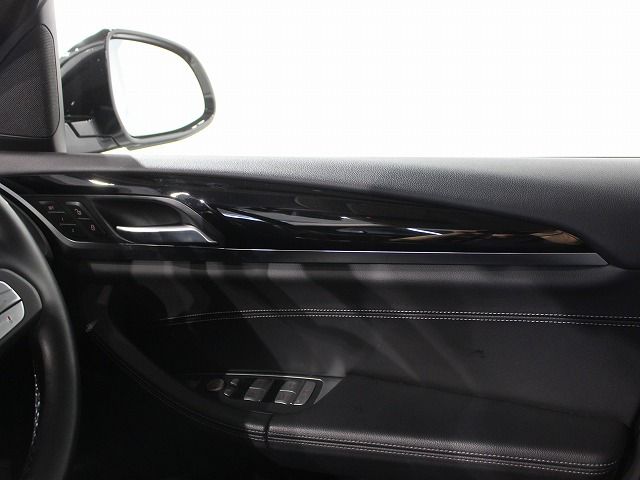 X3 20D