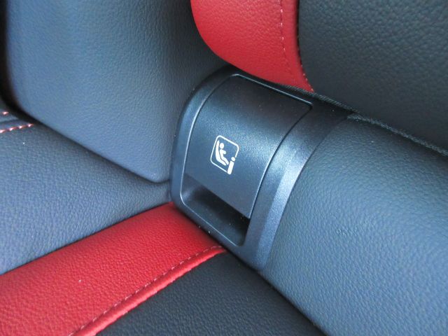 G** 4**i C********** B** 2**i RHD