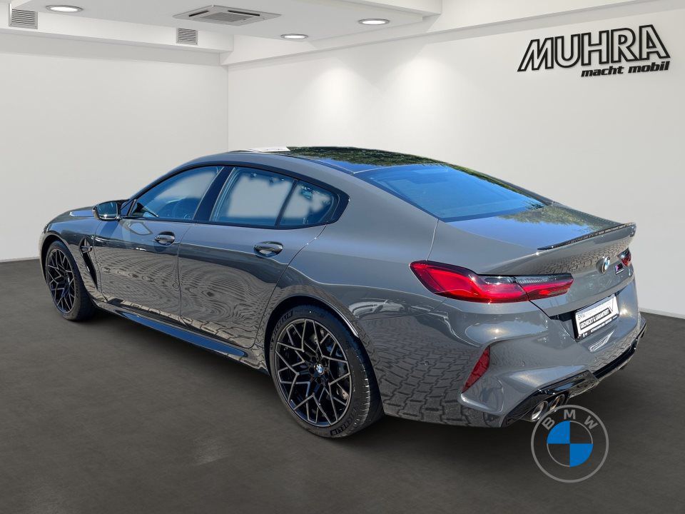 BMW M8