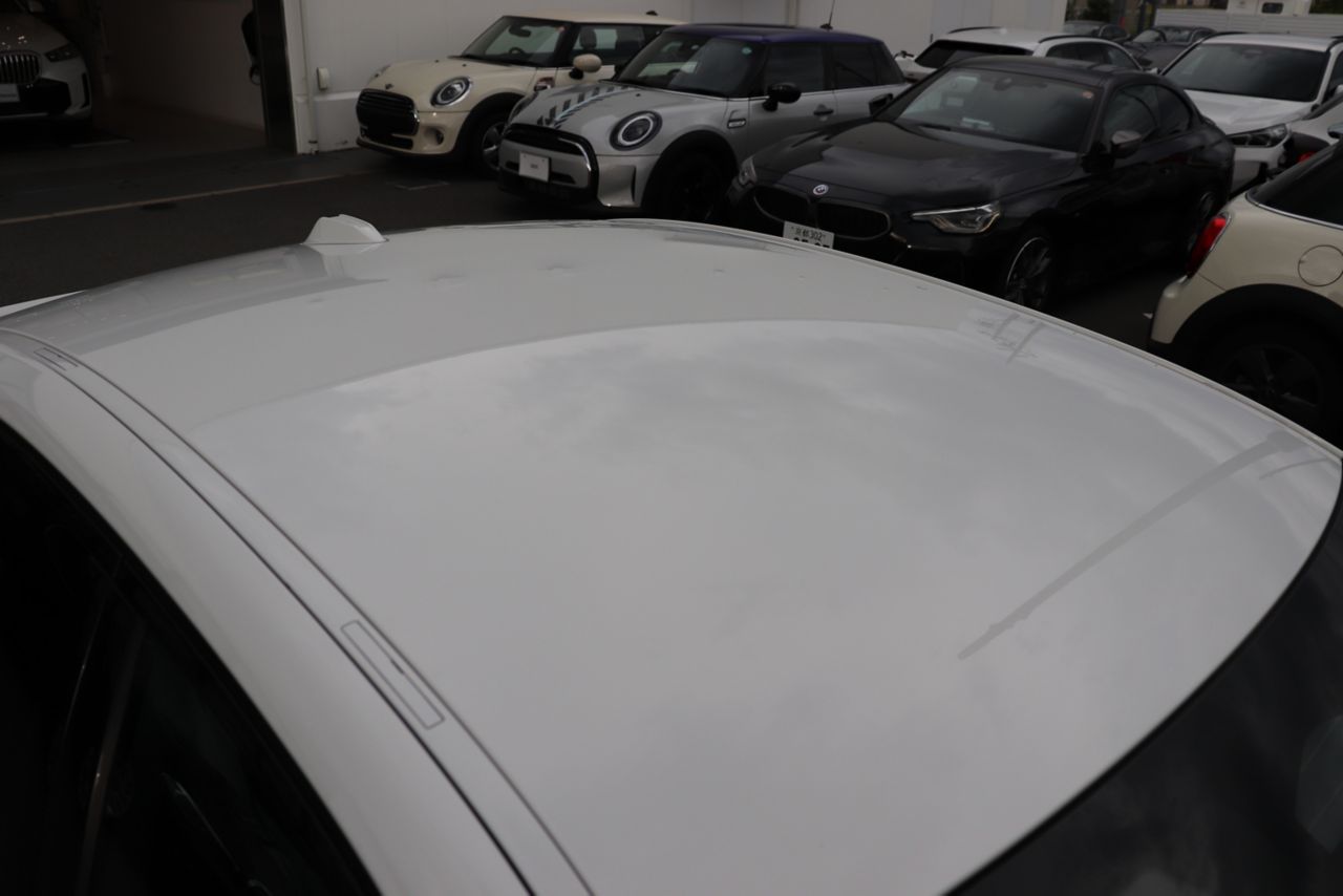 320d xDrive Berline RHD