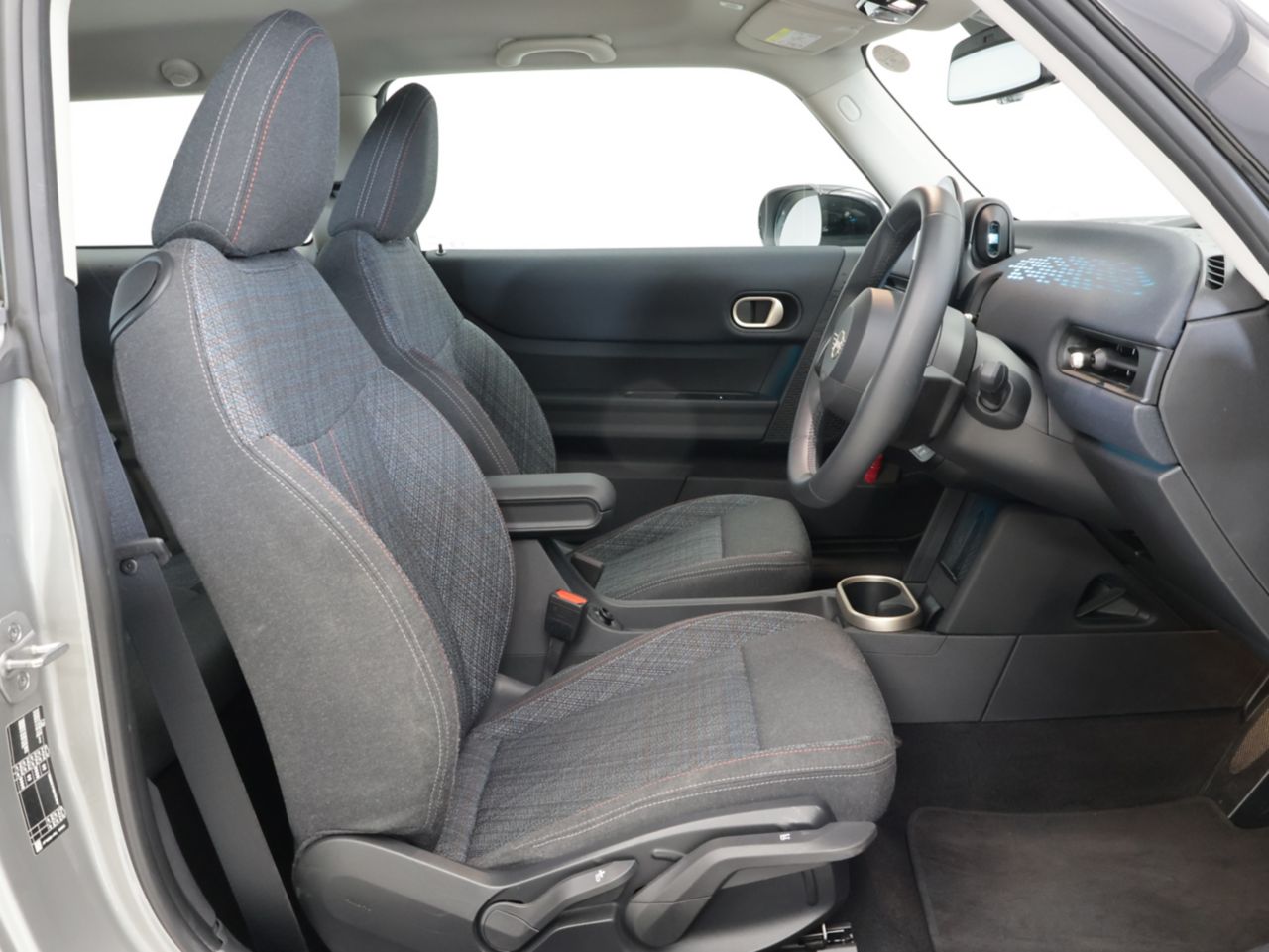 F66 MINI Cooper C 3Dr