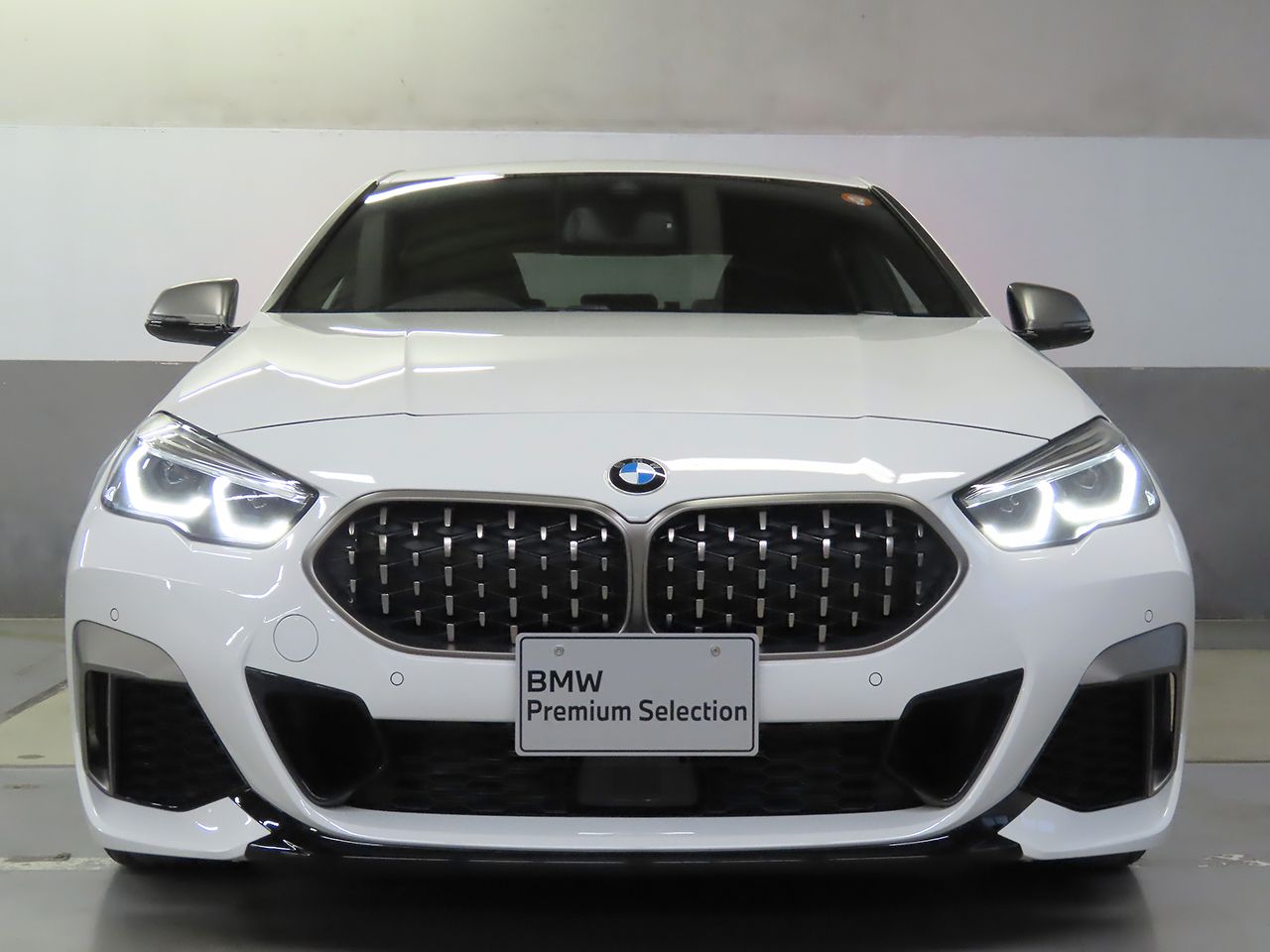 F4* **35i xDrive **** ***** B48 2.0i