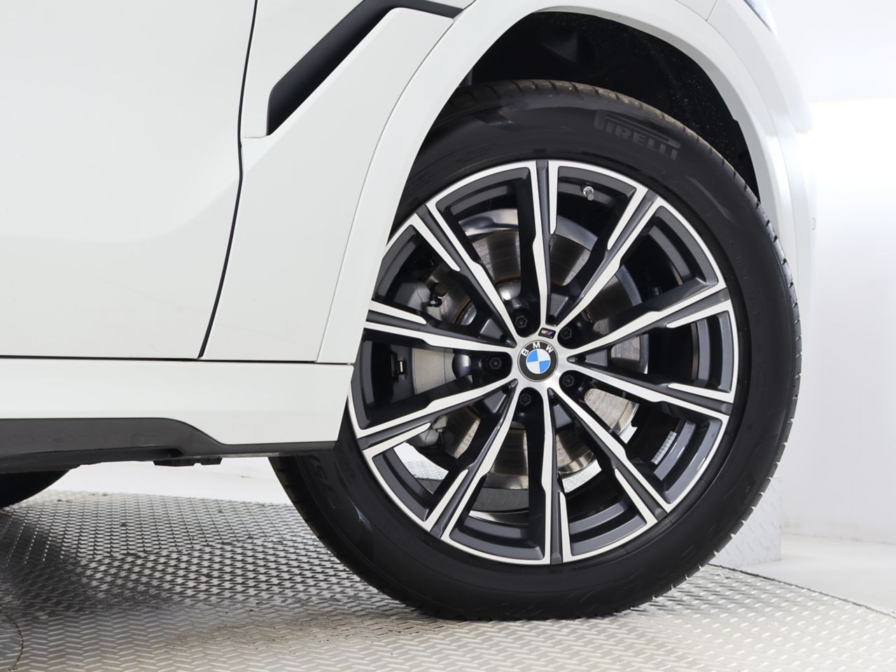 X6 xDrive30d M Sport RHD