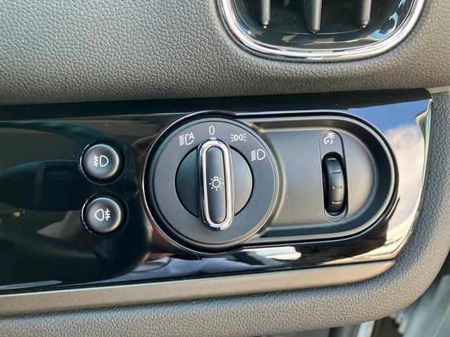 MINI CROSSOVER COOPER D