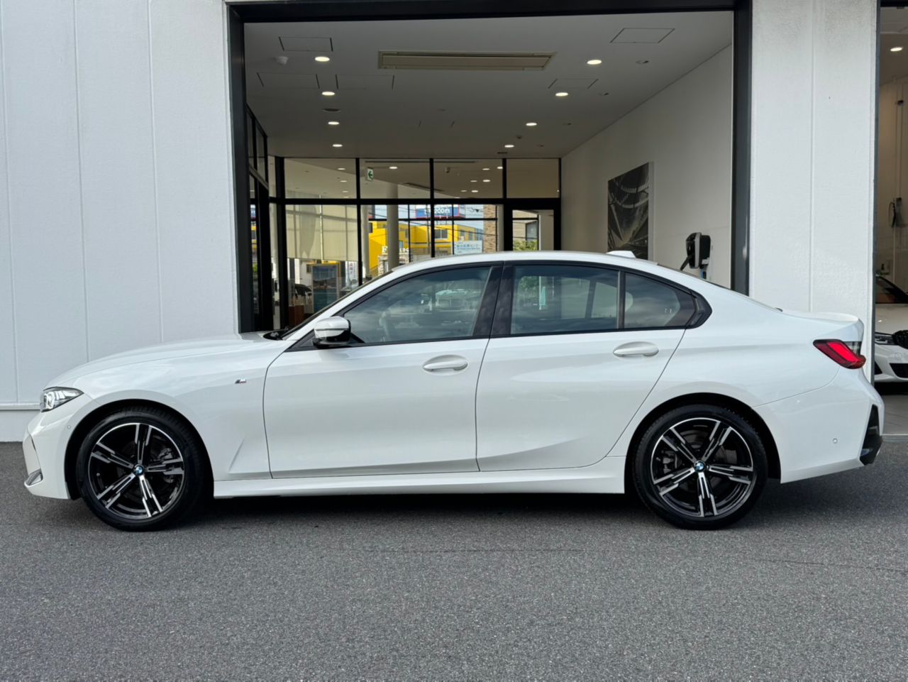 G20 320i Saloon LCI RHD MX