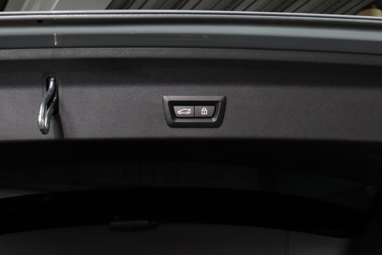 G01 X3 M40d RHD LCI ZA