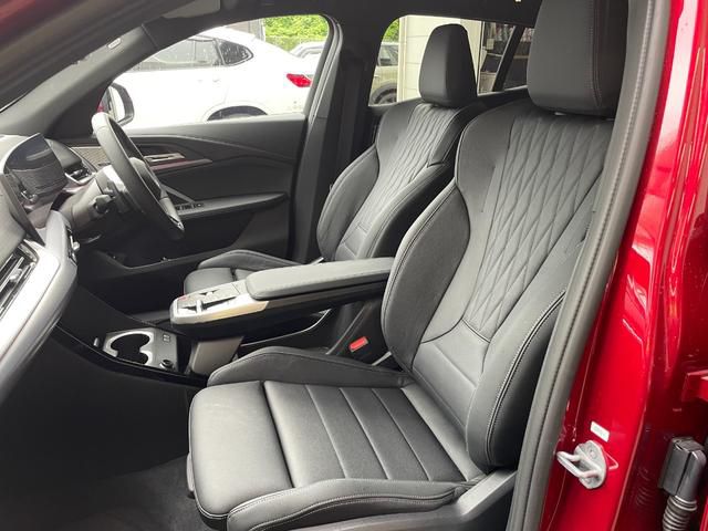 iX2 xDrive30 MSP