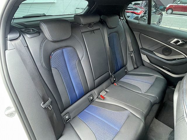 F40 118d Sports Hatch 5-door B47 2.0d