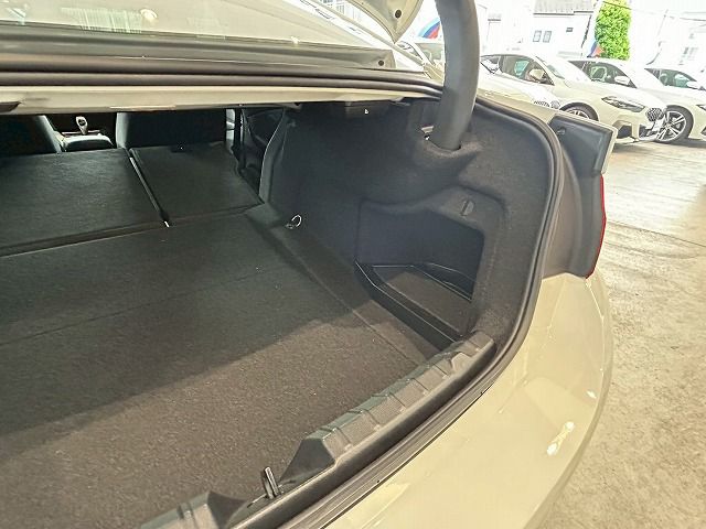420I COUPE RHD
