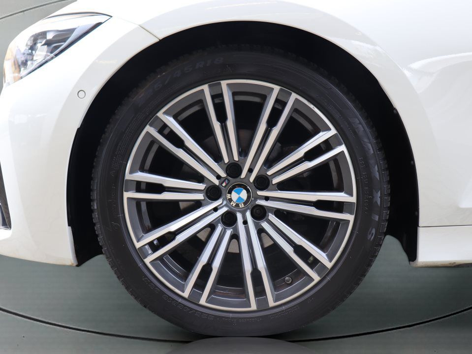 BMW 318