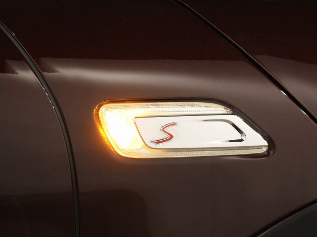 MINI COOPER S CLUBMAN