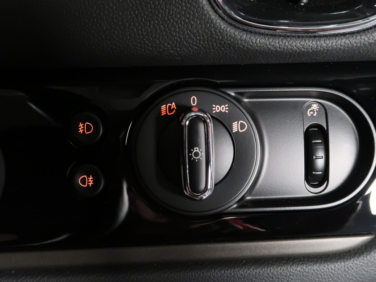 MINI CROSSOVER COOPER D ALL4
