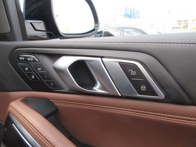 X6 xDrive30d M Sport RHD