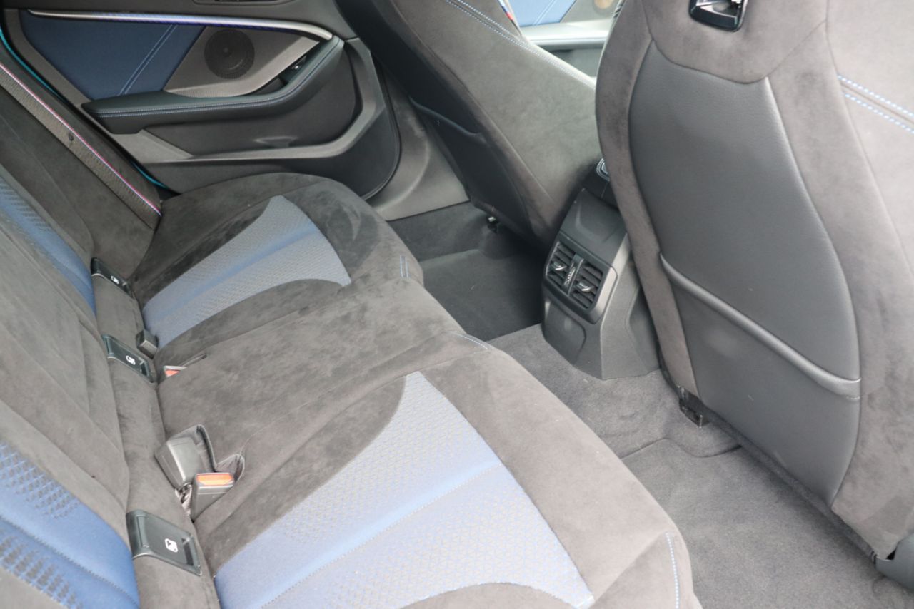 F4* **35i xDrive **** ***** B48 2.0i