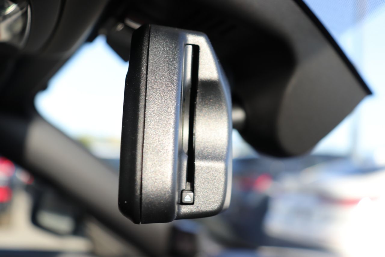 G29 z4 sDrive20i RHD