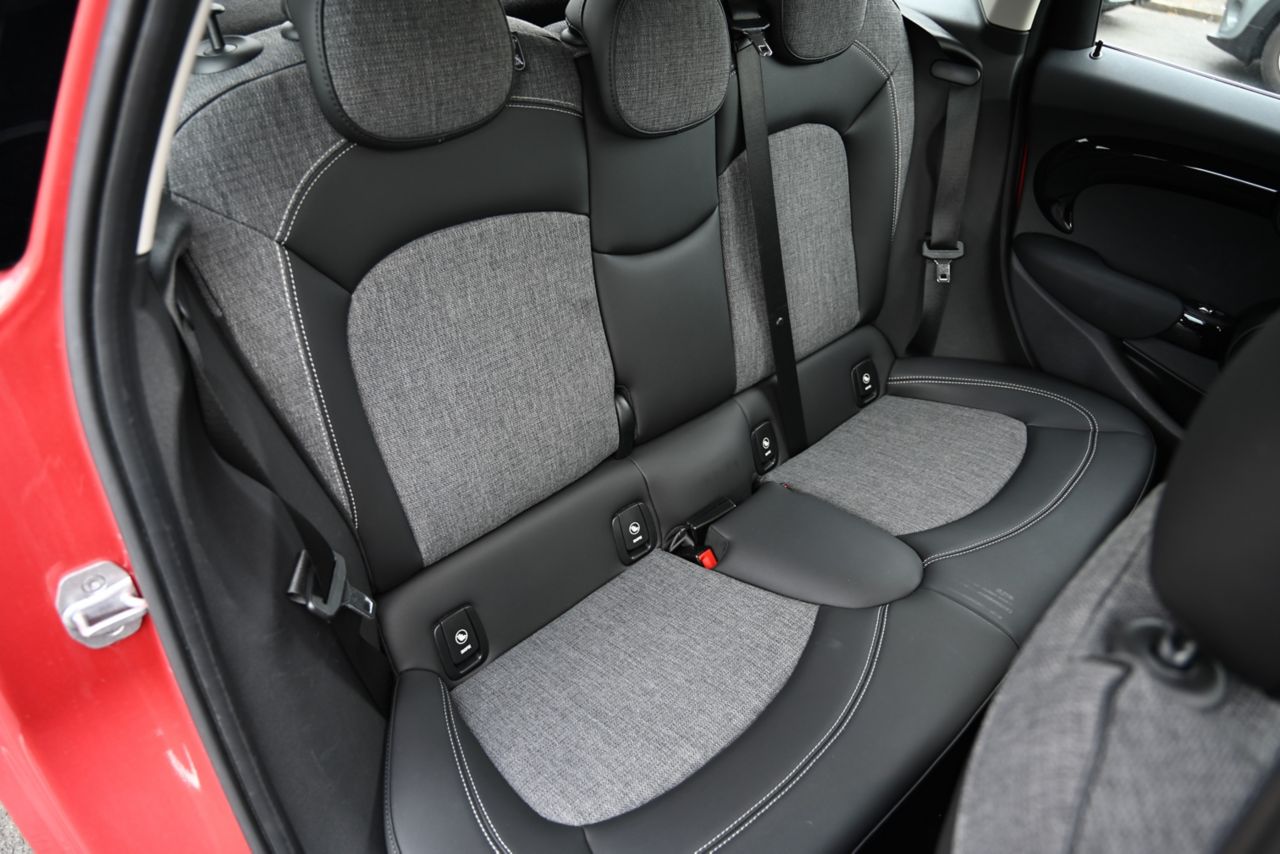 F55 MINI Cooper 5-Door Hatch LCI