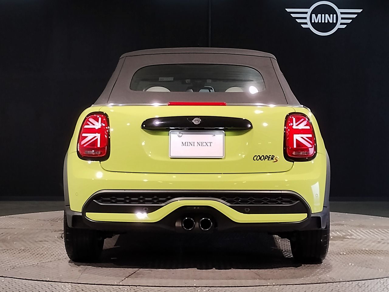 MINI Cooper S Convertible RHD