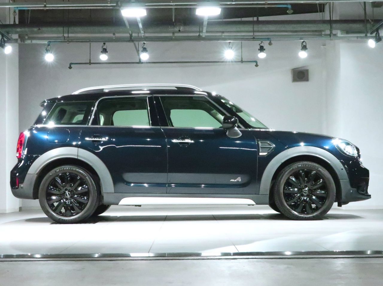 MINI CROSSOVER COOPER D ALL4