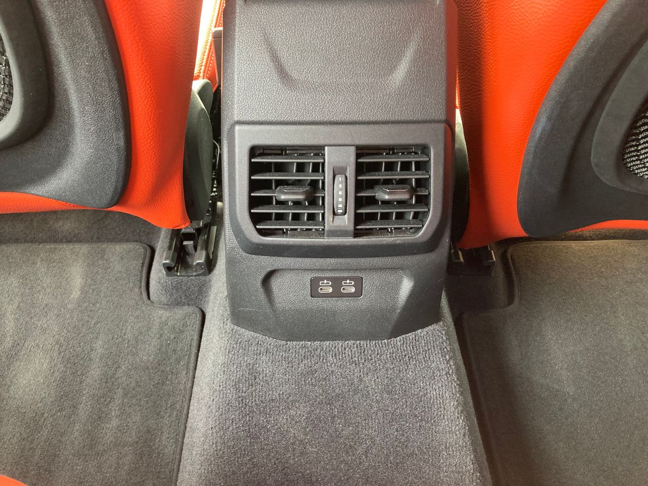 F40 118d Sports Hatch 5-door B47 2.0d