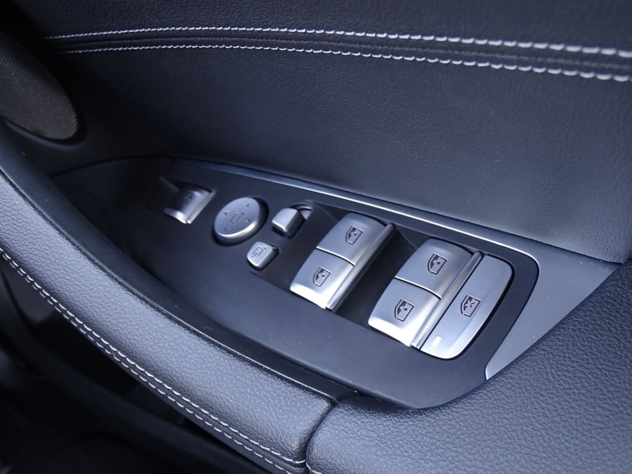 G01 X3 xDrive20d RHD ZA LCI