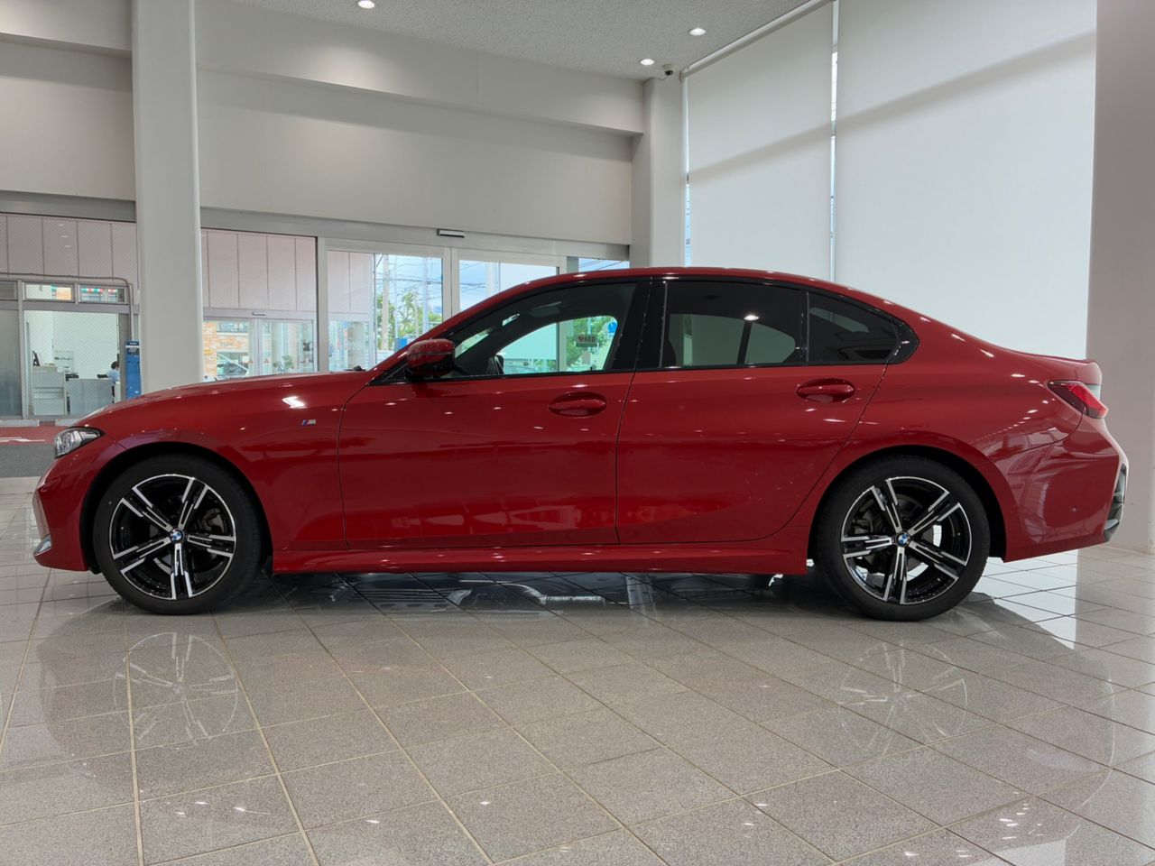 320d xDrive Berline RHD