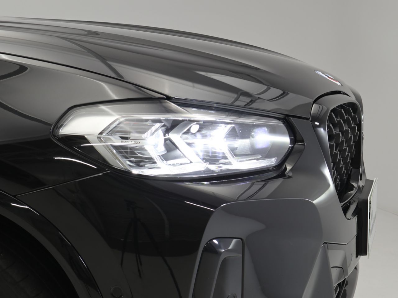 X4 xDrive20d RHD