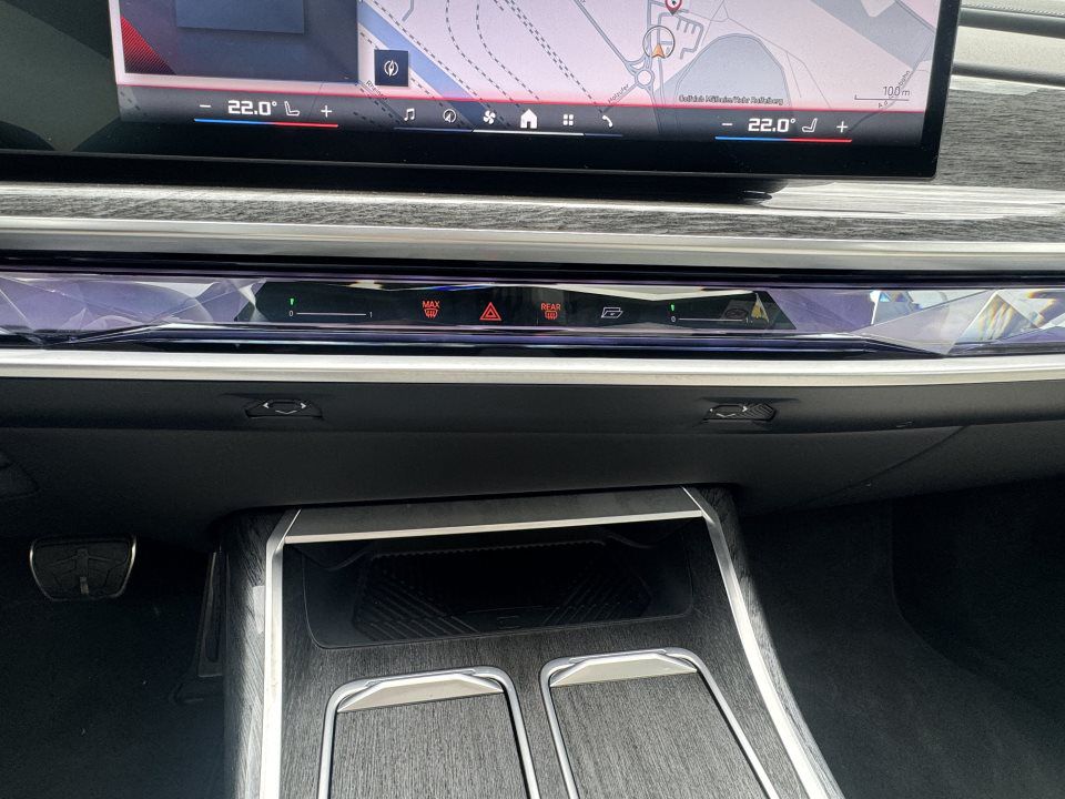 BMW 760