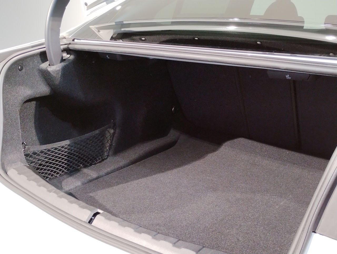 320d xDrive Berline RHD