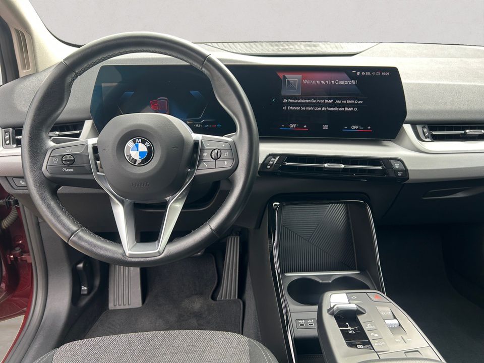 BMW 218