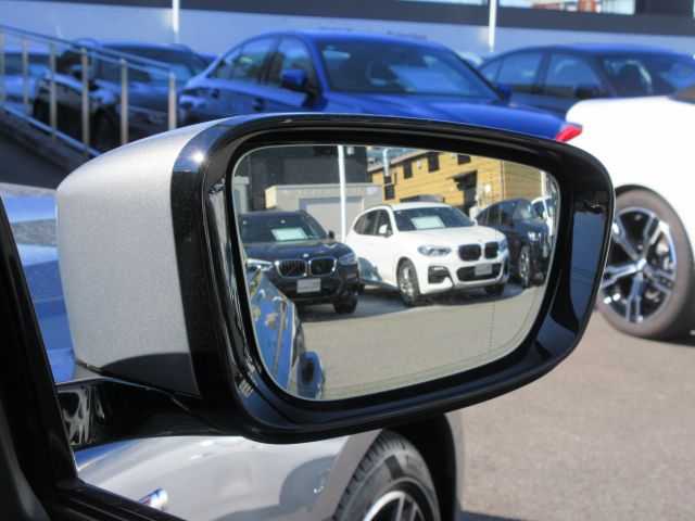 320d xDrive Berline RHD