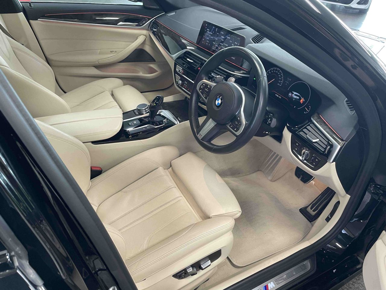 G31 530i SE Touring B48 2.0i