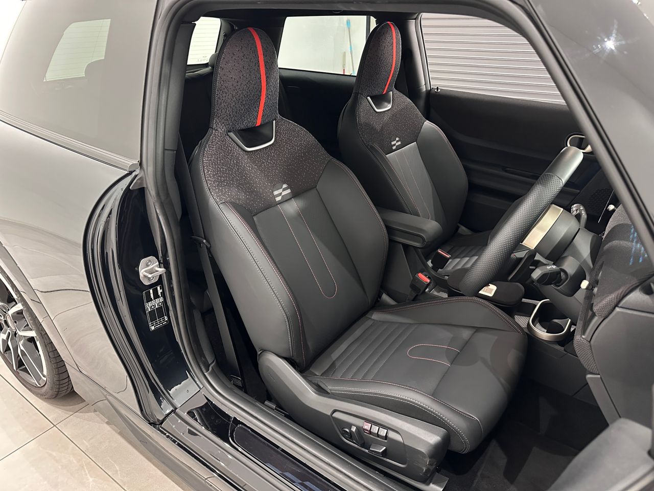 F66 MINI John Cooper Works