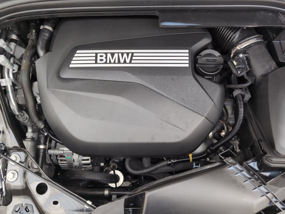 BMW 218