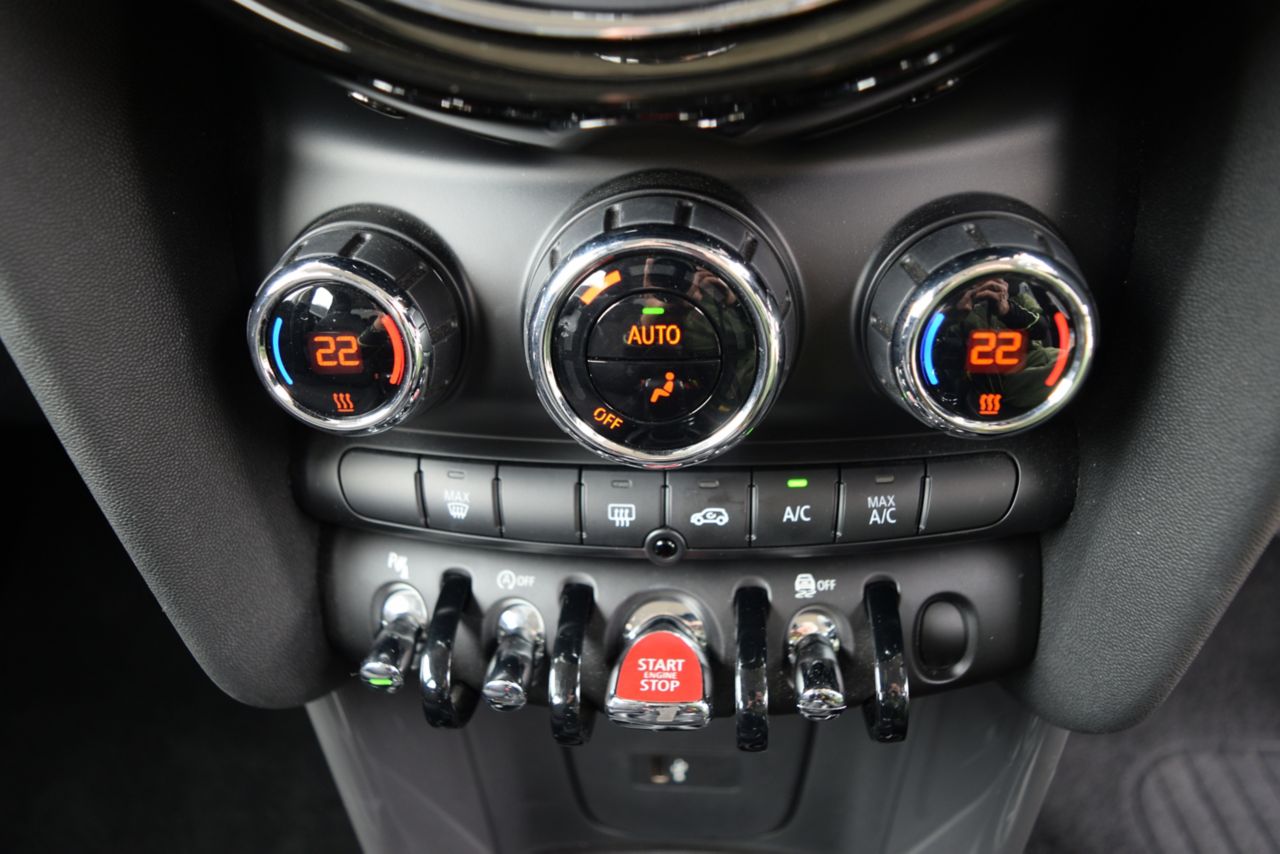 F55 MINI Cooper 5-Door Hatch LCI