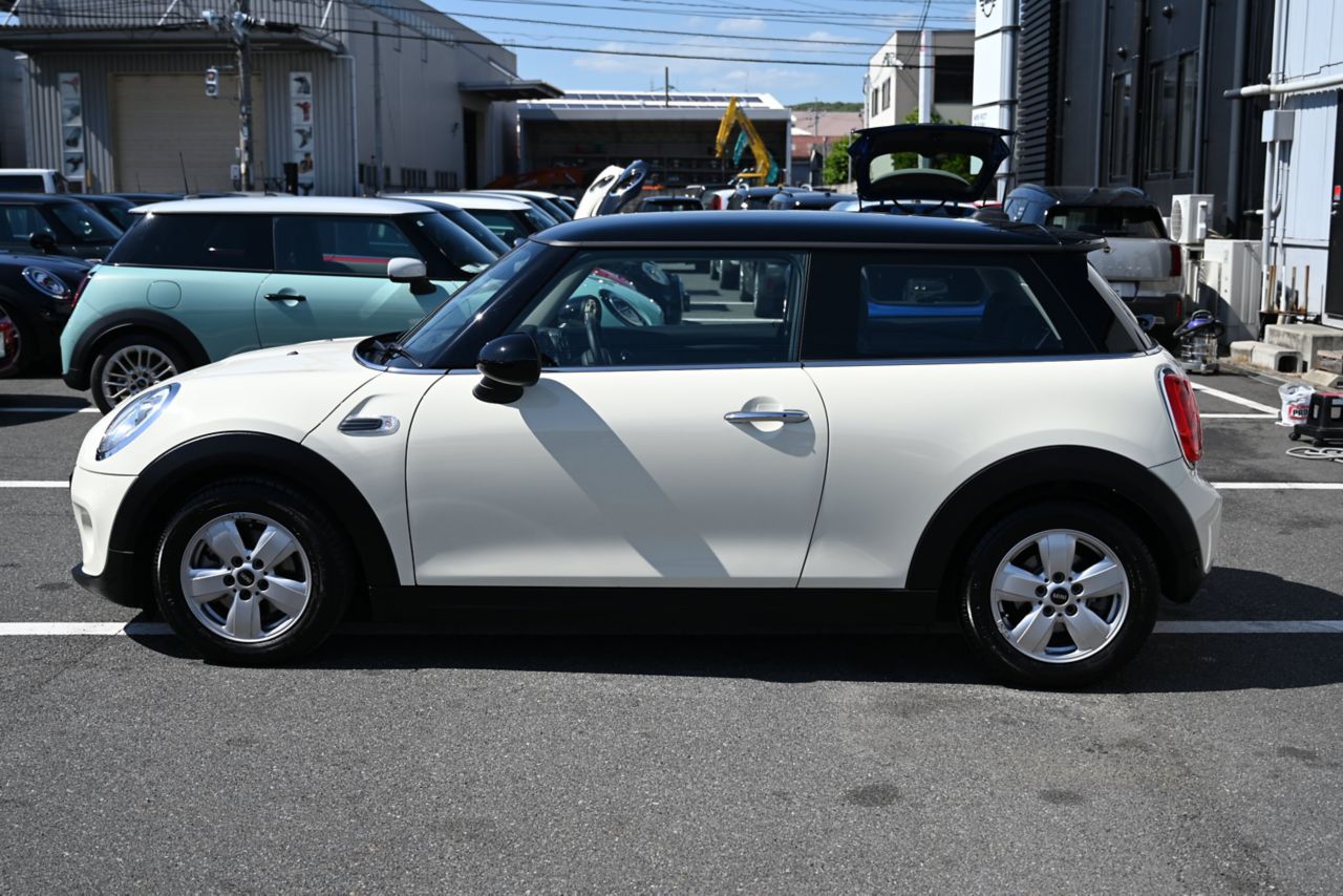 F56 MINI COOPER